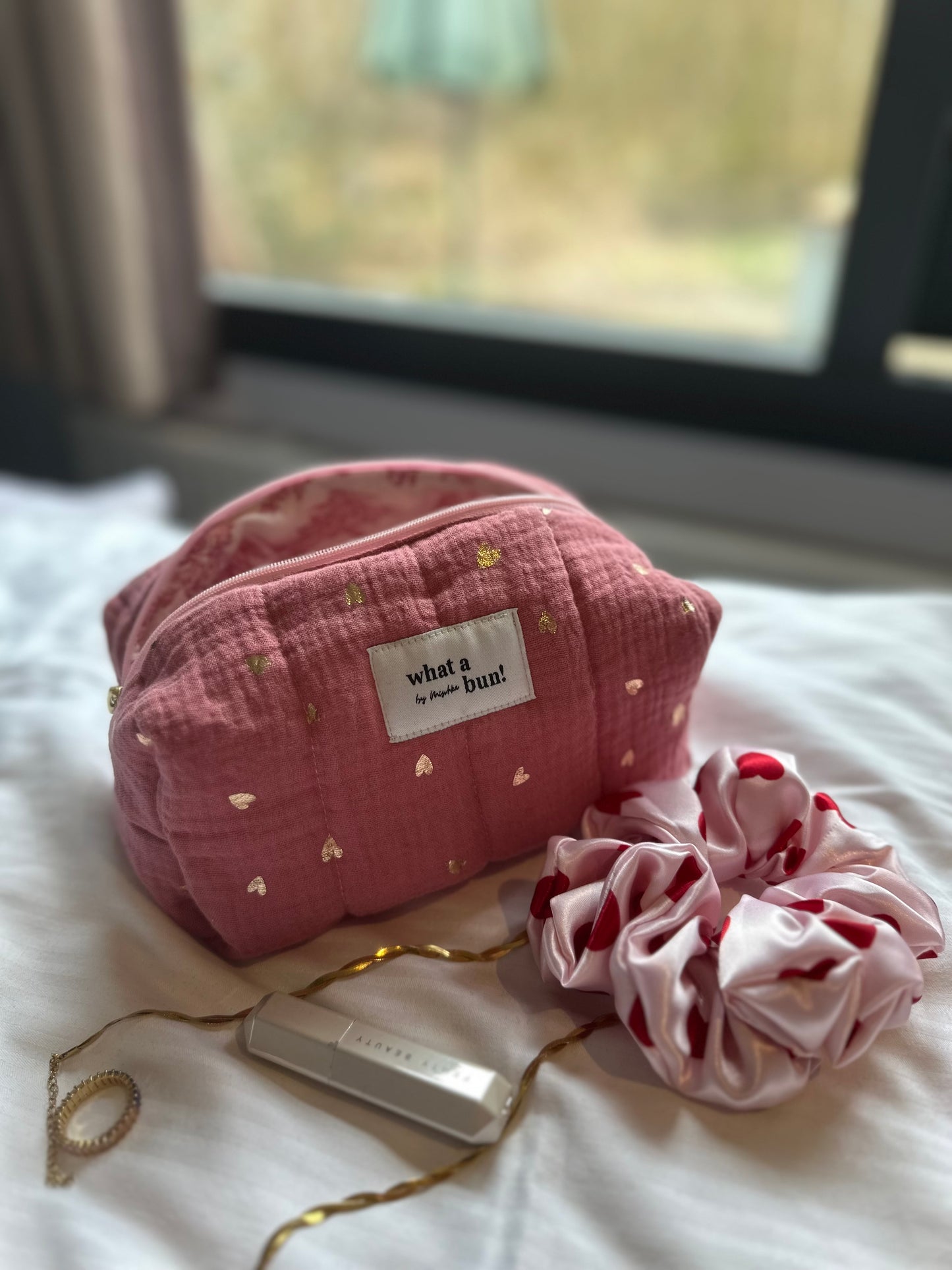 Musseline Gold Hearts Make-up Bag