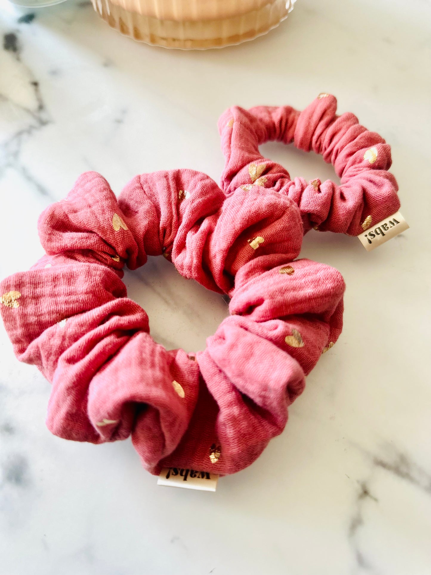 Musseline Heart Scrunchie