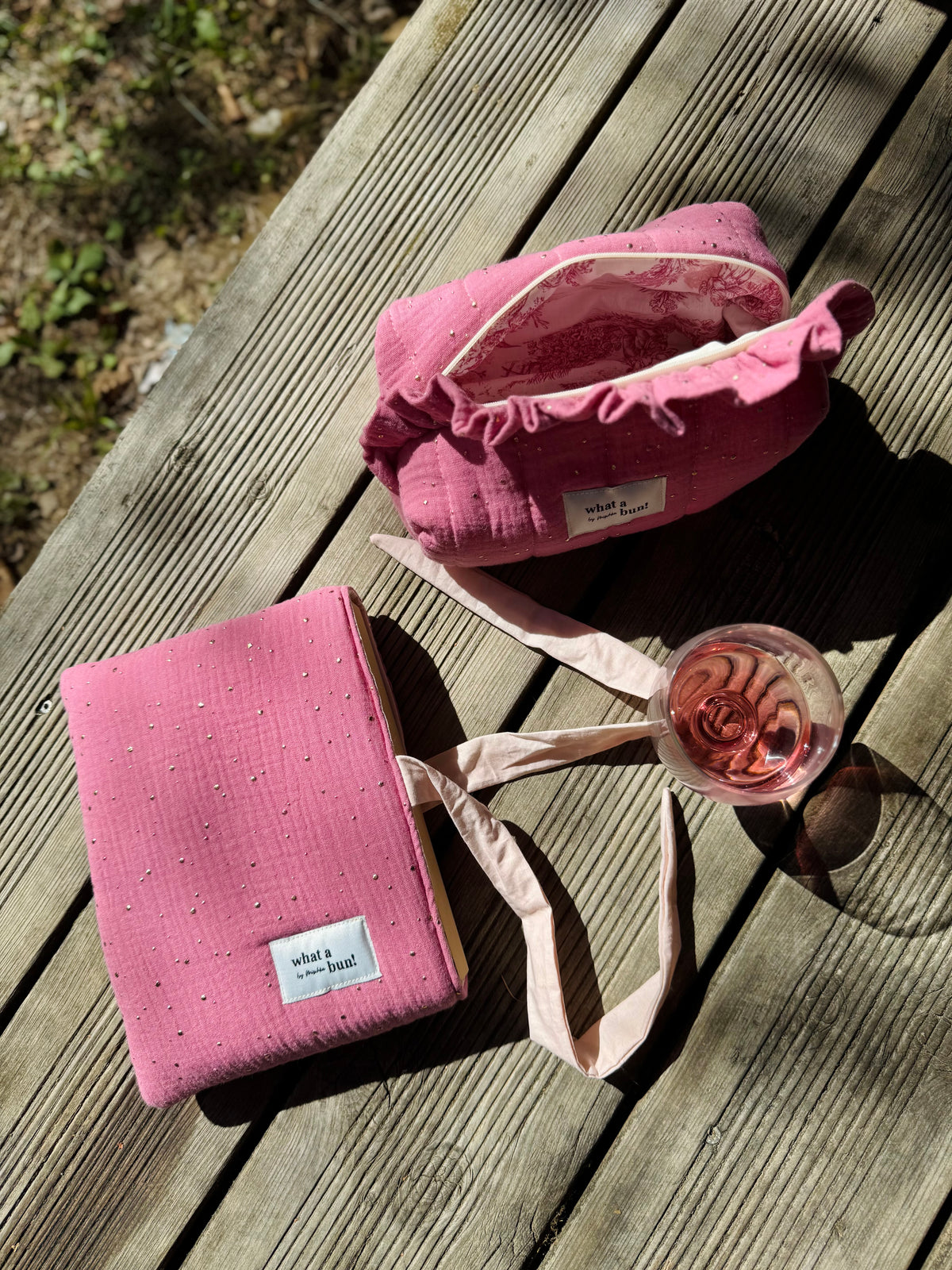 Pink padded Book Bag with golden dots
Pink Book Bag with fabric bow
Pink and gold Book Bag
Pink padded Make up Bag with golden dots
Pink Make up Bag with fabric bow
Pink and gold Make up Bag