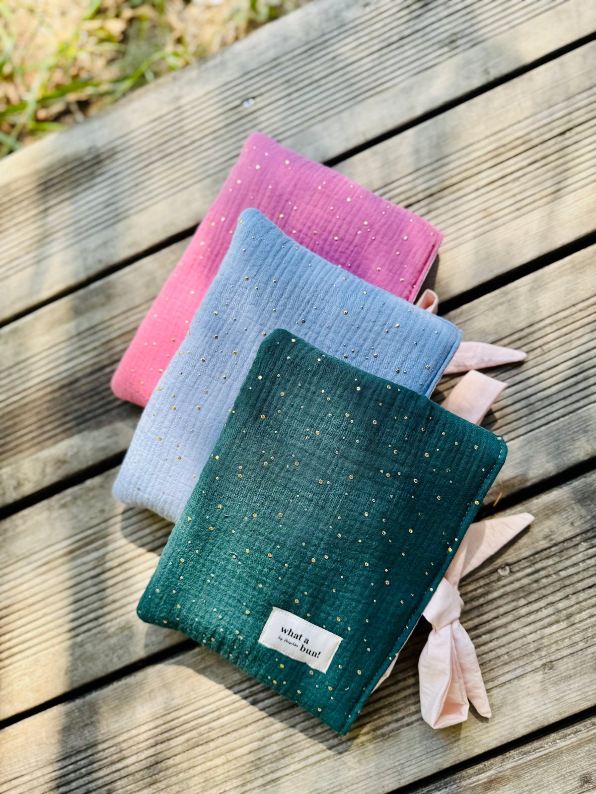 Book Sleeves with Bow Tie Golden Dots Musseline