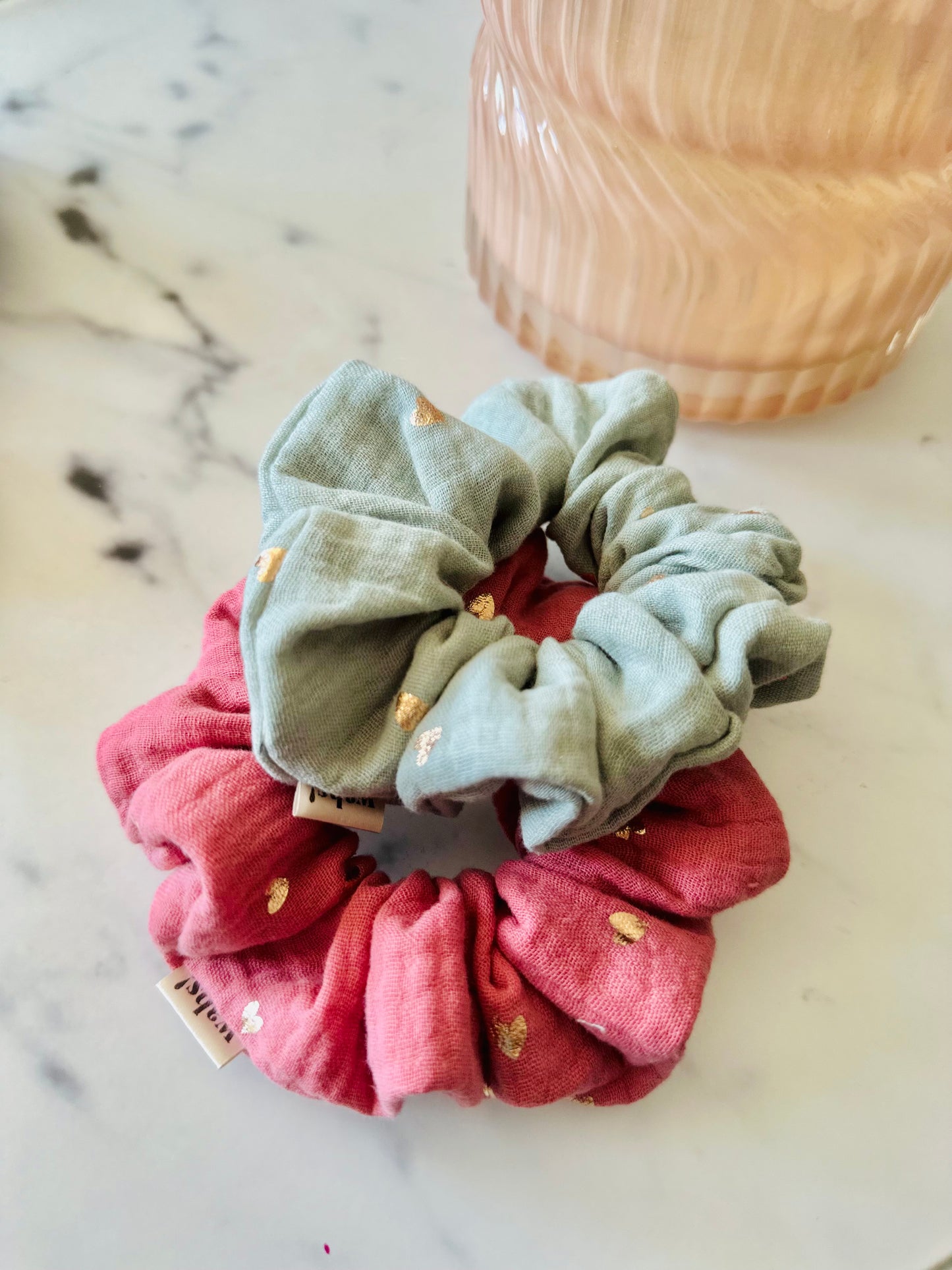 Musseline Heart Scrunchie